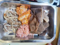 -李记称盘牛杂串串(广厦店)