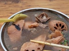 -燕子煨汤(山海关路店)
