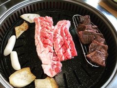 烤韩牛&nbsp;烤五花肉-黄金牧场(明洞总店)