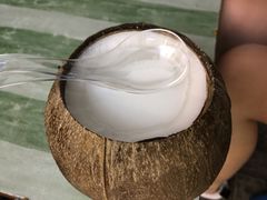 -椰爺爺·椰子冻砵仔糕