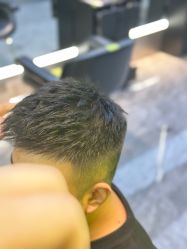 -不迫先生专业男士剪发