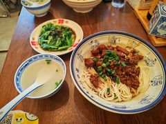 -辣肉面大王(天平路店)