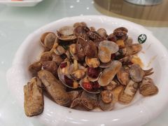 炒杂贝拼-洲晓鲜·舟山海鲜大排档(朱家尖风景区店)