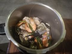 -土蚝·高压锅生蚝(百姓美食街店)