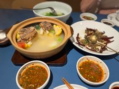 -一坐一忘云南菜(嘉里中心店)