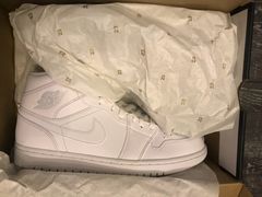 -Air Jordan(世贸天阶店)