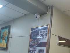 -华莱士·全鸡汉堡(济南大明湖店)