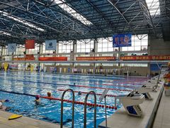 -奥冠体育华师附中恒温游泳馆