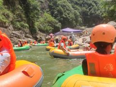 -雅鲁激流探险漂流