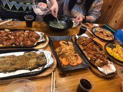 -老东镇啤酒屋海鲜加工·蒸汽海鲜·海鲜烧烤(台东店)