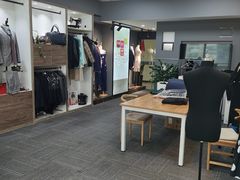 -易改衣·明星裁缝(金桥国际广场店)
