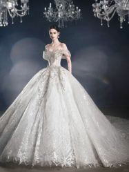 -南京宝娜嫁衣婚纱礼服馆(中央路店)