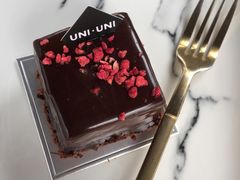 覆盆子黑森林-UNI UNI(环亚凯瑟琳店)