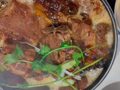 -运气牛自助酱大骨火锅(南京东路店)