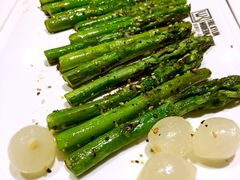 -HIHE Bistro·Oyster Bar(华熙live店)