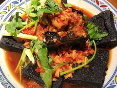-洞庭土菜小炒馆(易发广场店)