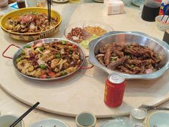 -休记光头香辣蟹干锅(绵竹店)