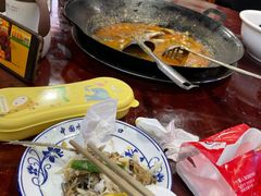 -丹水桥地锅鱼·翘嘴鲌·地方特色全鱼宴(丹江口大坝店)