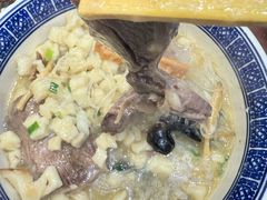 -老孙家泡馍(洒金桥店)