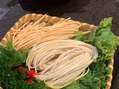-湊湊火锅·茶憩(和平大悦城店)