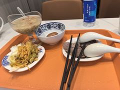 -德元兰州纯汤牛肉面(龙阳路店)