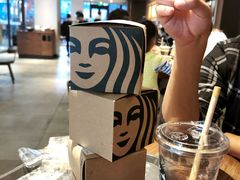 -星巴克(南京弘阳购物中心店)