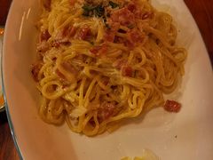 -玛格萝妮比萨屋(四平店)