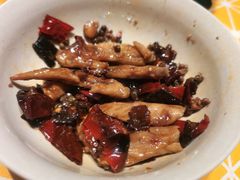 -鑫记婆婆兔·成都特产·兔头手撕兔(太古里店)