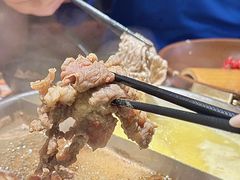 -一绪に和牛寿喜烧(罗湖益田假日店)