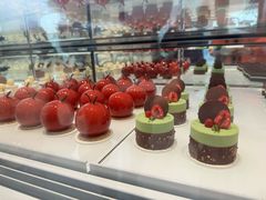 -罗红摄影艺术馆