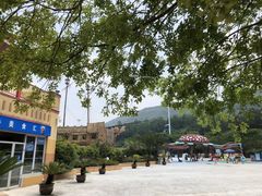 -汤山欢乐水世界