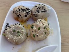 -小杨生煎(金山百联购物中心3楼店)