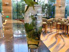 -BLU 全日制餐厅(上海安曼纳卓悦酒店)
