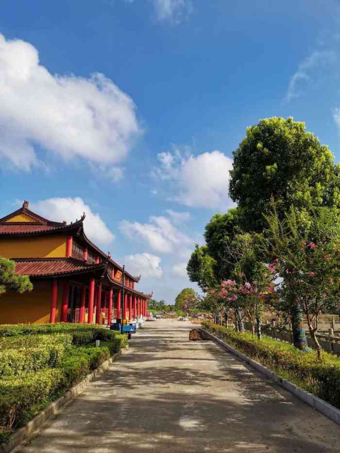 海天禅寺-"现代建的寺庙,规模不小,占地很大.没有别."-大众点评移动版