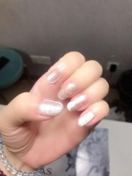 -첫번째 初见美学中心