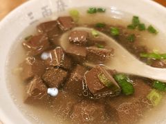 -三两春肚肺汤(崂山路店)