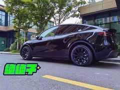-TESLA 特斯拉(上海太古汇体验店)