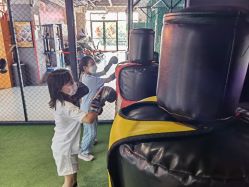 点击看大图 -嗨翻Hi-Fun竞技主题乐园·蹦床团建生日聚会(五棵松华熙店)