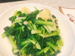 -启东海鲜人家(古美路店)