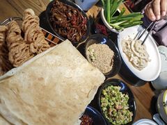 -芳林嫂 湖边边巧媳妇渔家菜馆