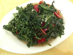 -穆豪麦蒸碗羊羔肉