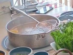 牛骨原汤小锅底-左庭右院鲜牛肉火锅(浦江欢乐颂店)