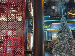 -屋有岛沉浸游戏旗舰店(中山公园店)