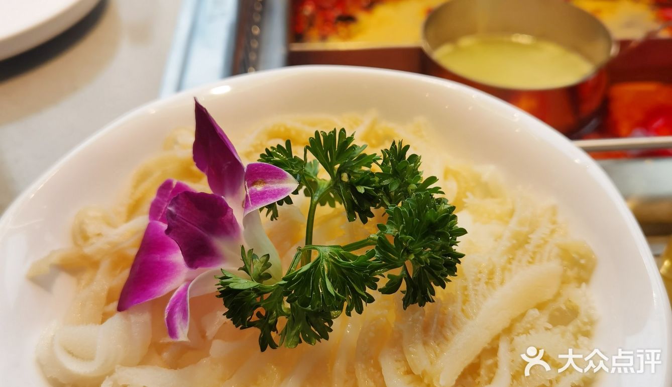 嘿川鲜货🥘|温柔的四川味道，辽参锅底赞