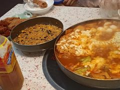 -玛喜达韩式火锅大排档(海城店)
