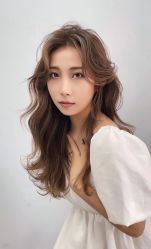 -TOP HAIR SALON