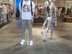 -URBAN REVIVO(西安Momopark店)