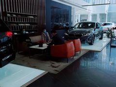 -北京宝诚宝马4S店