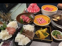 -一绪に寿喜烧(荟聚店)