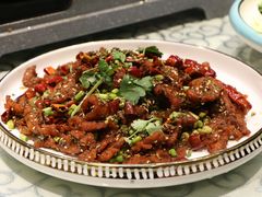 火辣辣的吻-巴特餐饮6加1音乐餐吧·新疆菜